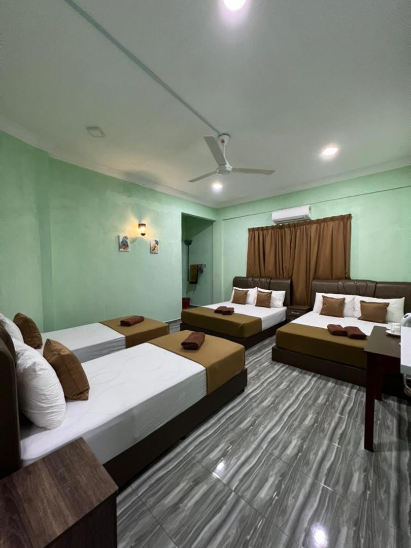 Perhentian Mama'S Hotel Kampong Pasir Hantu Exterior photo